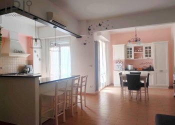 Foto 3 - Appartamento via Nizza
 
32, Savona - foto 3