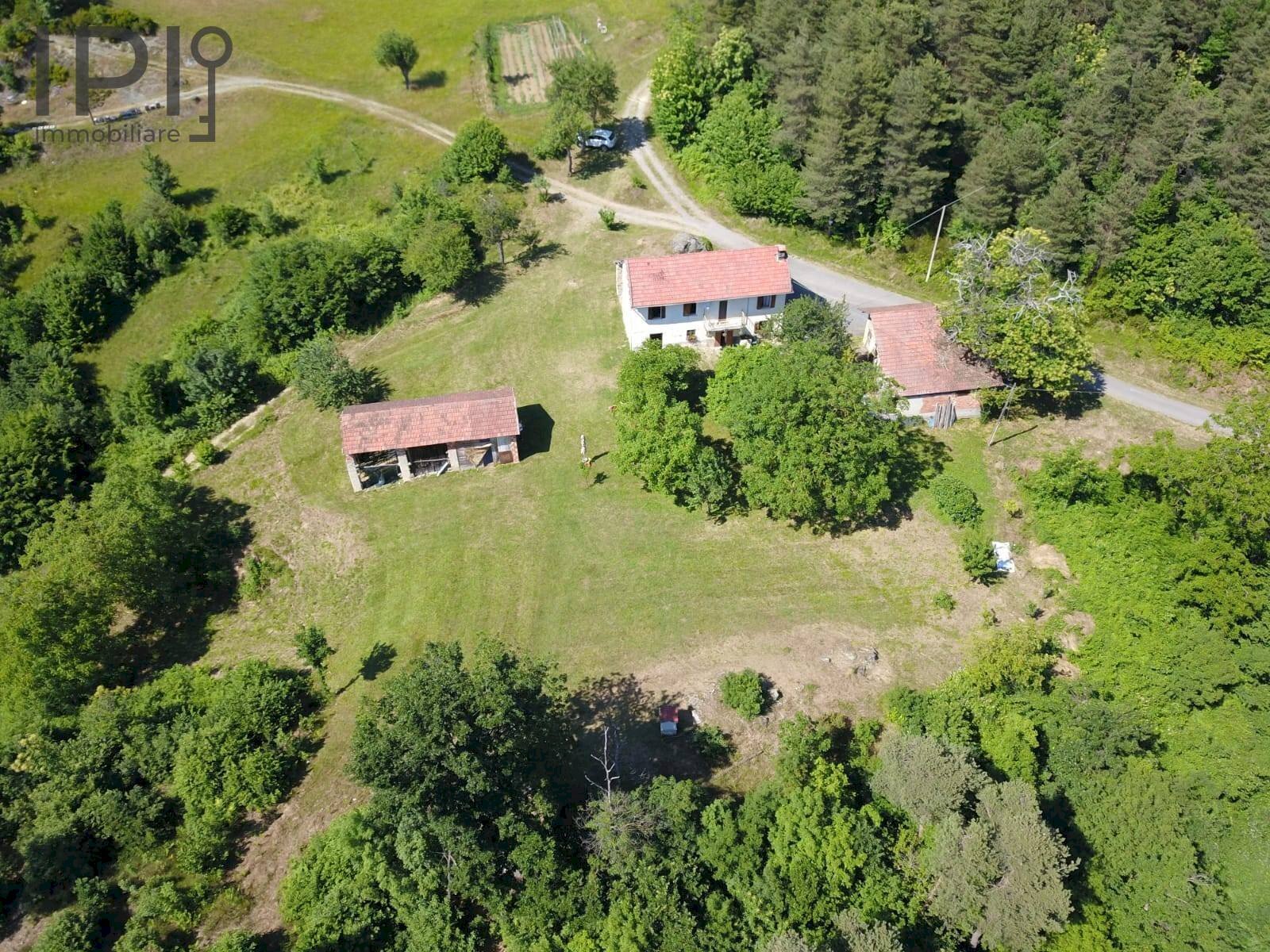 Foto 1 - Rustico frazione girini, Dego - foto 1