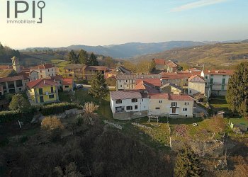 Foto 39 - Villa a Schiera Costalunga
 
27, Mombarcaro - foto 39