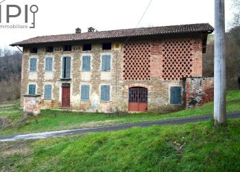 front view of house A - Rustico regione penenghi
 
52, Cassinasco - foto 3