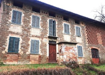 house A exterior view - Rustico regione penenghi
 
52, Cassinasco - foto 31