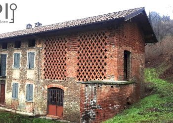 house A exterior view - Rustico regione penenghi
 
52, Cassinasco - foto 35