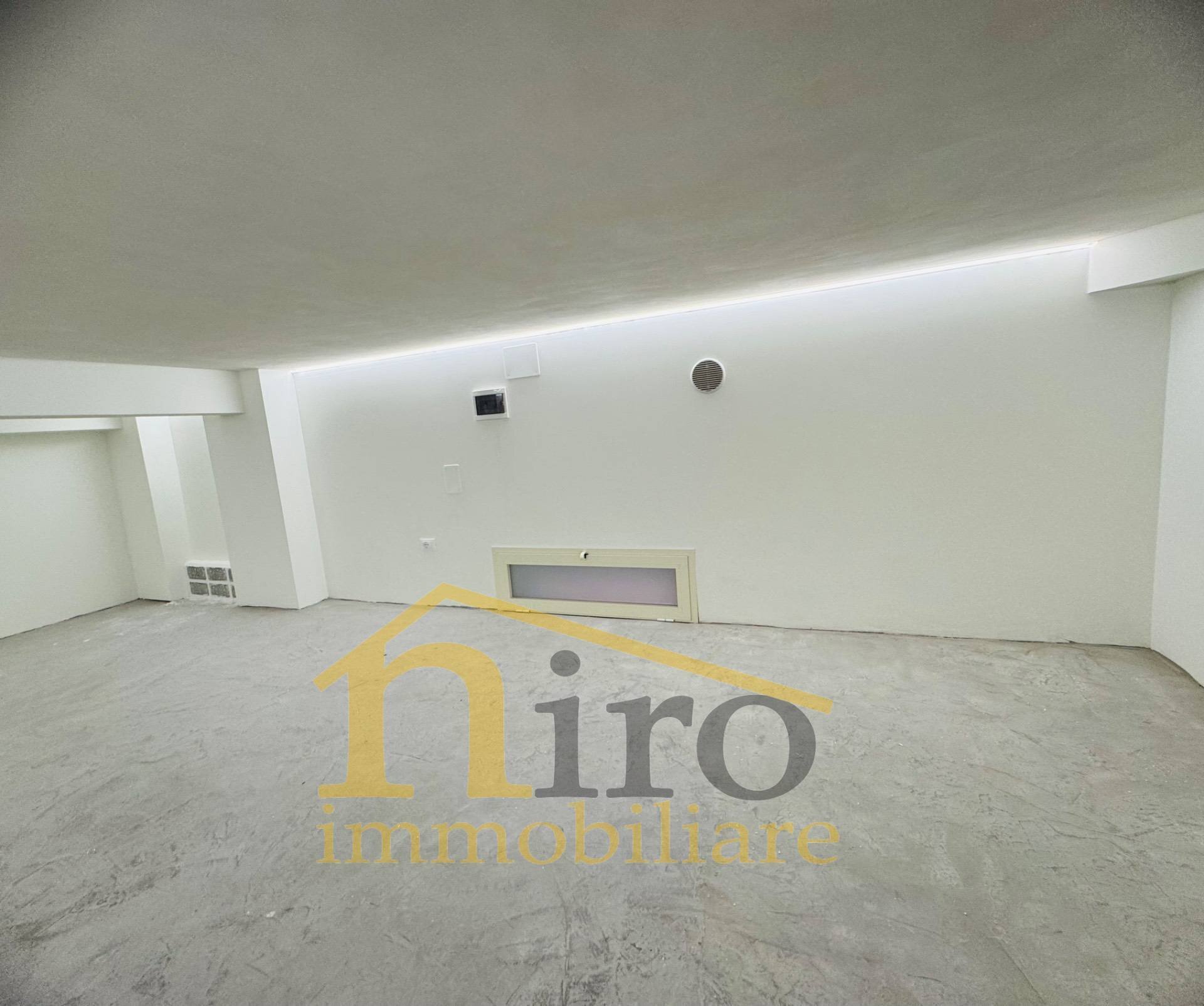 Foto 2 - Locale Commerciale Via Firenze
 
190, Pescara - foto 2