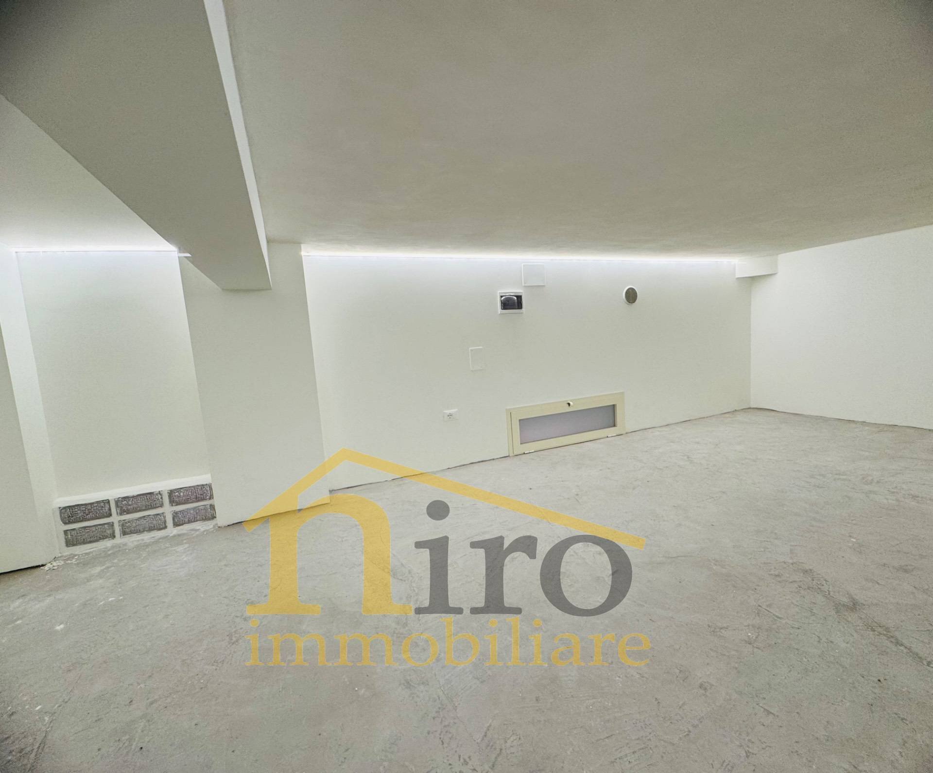 Foto 3 - Locale Commerciale Via Firenze
 
190, Pescara - foto 3