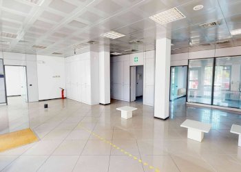 Foto 3 - Locale Commerciale via lodovico castiglioni, Castiglione Olona - foto 3