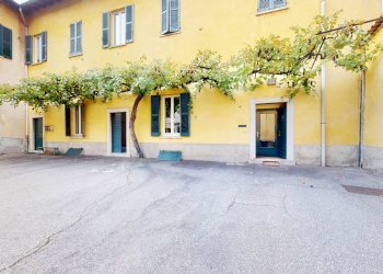 Foto 1 - Negozio Via crosti, Tradate - foto 1