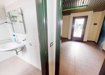 Foto 18 - Negozio Via crosti, Tradate - foto 18