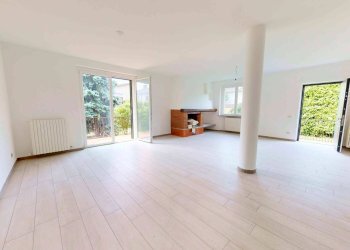 Foto 7 - Villa via parini, Venegono Superiore - foto 7