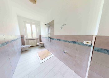 Foto 16 - Villa via parini, Venegono Superiore - foto 16