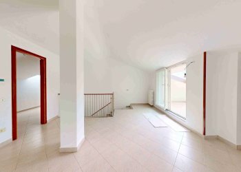 Foto 25 - Villa via parini, Venegono Superiore - foto 25