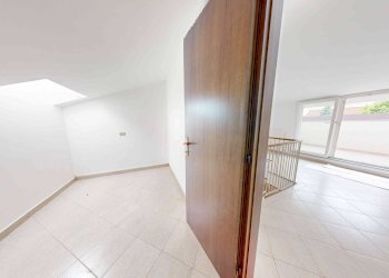 Foto 27 - Villa via parini, Venegono Superiore - foto 27