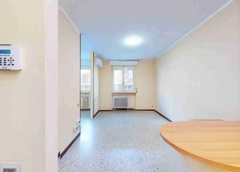 Foto 2 - Trilocale VIA GARIBALDI, Tradate - foto 2