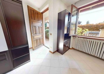 Foto 4 - Bilocale VIA CARDUCCI, Tradate - foto 4