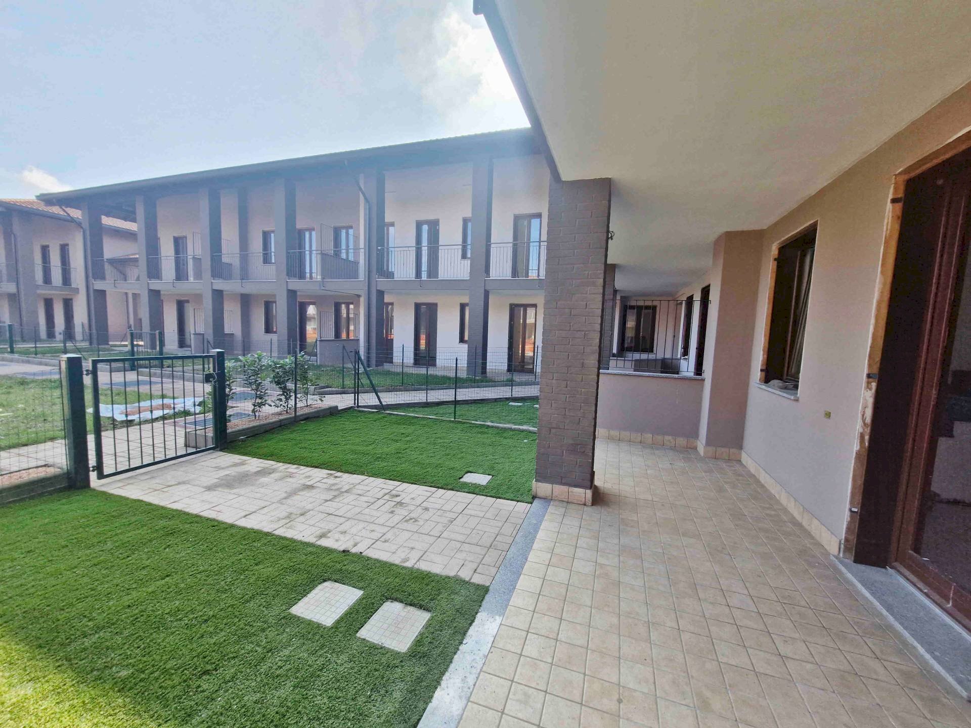 Foto 2 - Villa via T. A. Edison, Tradate - photo 2