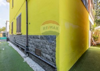 Terrazza - Villa Via Enrico Toti
 
18, Rho - foto 6