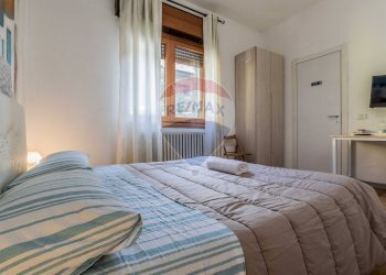 Camera / camera da letto - Villa Via Enrico Toti
 
18, Rho - foto 20