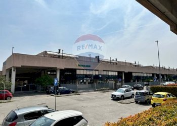 Edificio all\'aperto - Capannone Via Palermo
11, Assago - foto 8