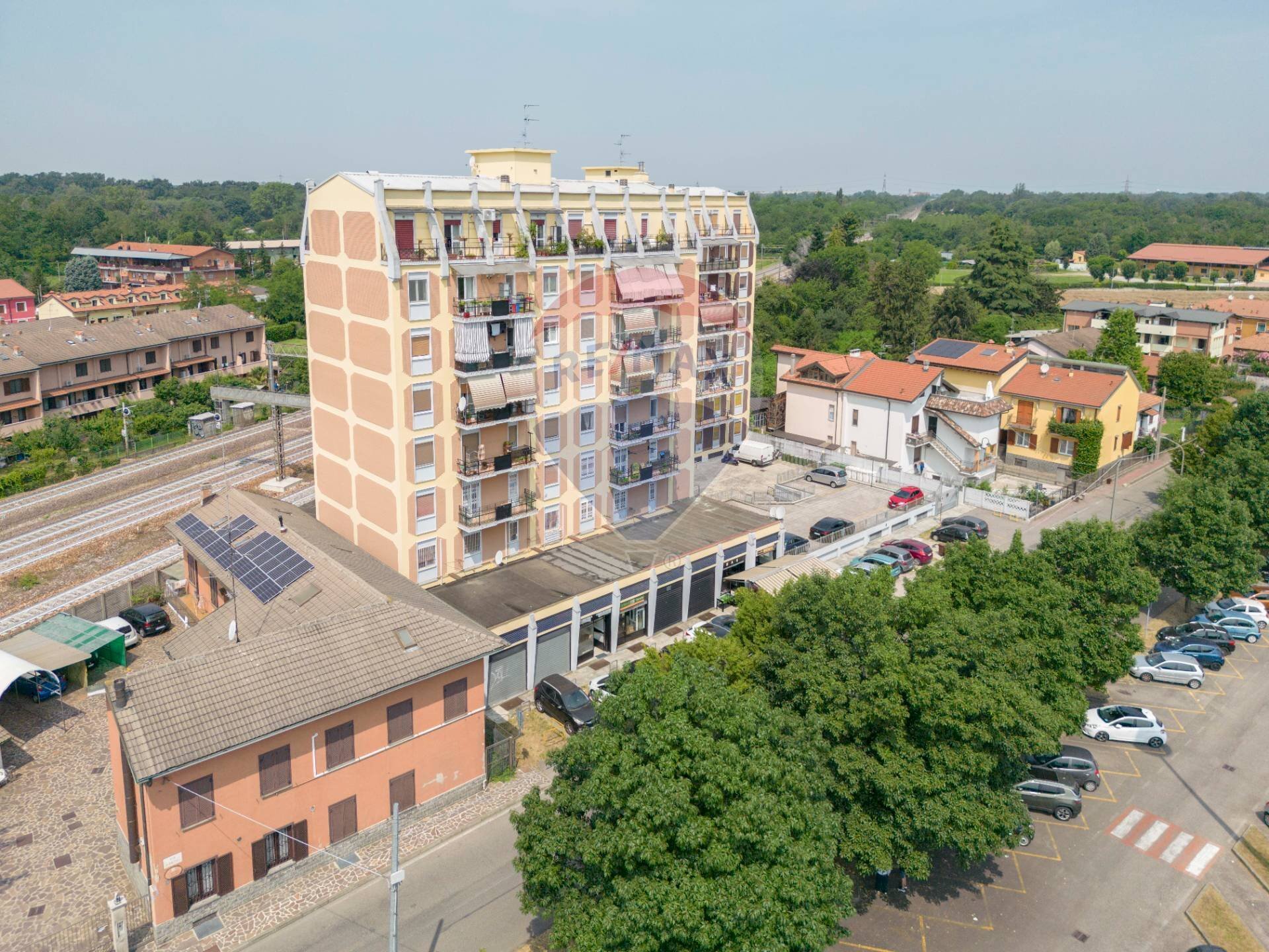 Edificio all\'aperto - Box VIA SAN PIETRO
 
5, Bollate - foto 1