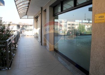 Balcone - Negozio via rodari
 
14U, Trezzano Rosa - foto 5