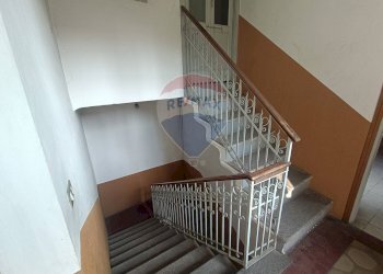 Scale - Casa semi indipendente via San Remigio
 
59, Busto Garolfo - foto 16