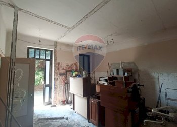 Soggiorno - Casa semi indipendente via San Remigio
 
59, Busto Garolfo - foto 19