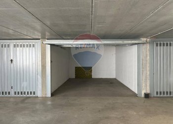 Parcheggio - Box Via Stradivari
 
7, Limbiate - foto 7