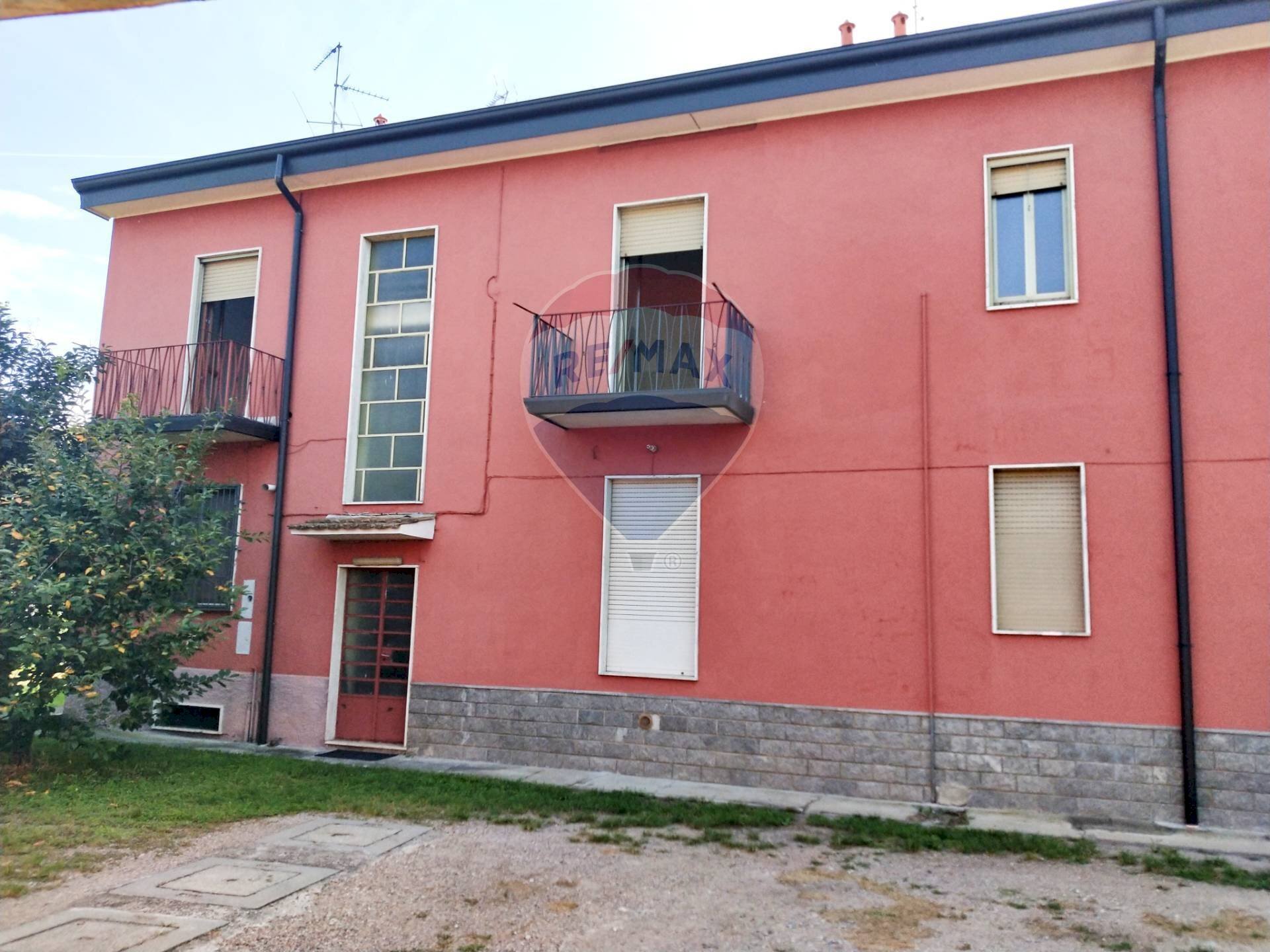 Casa all\'aperto - Independent house via Soria Vecchia
 
13, Ozzero - photo 3