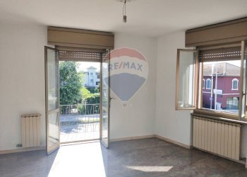 Stanza vuota - Casa indipendente via Soria Vecchia
 
13, Ozzero - foto 25