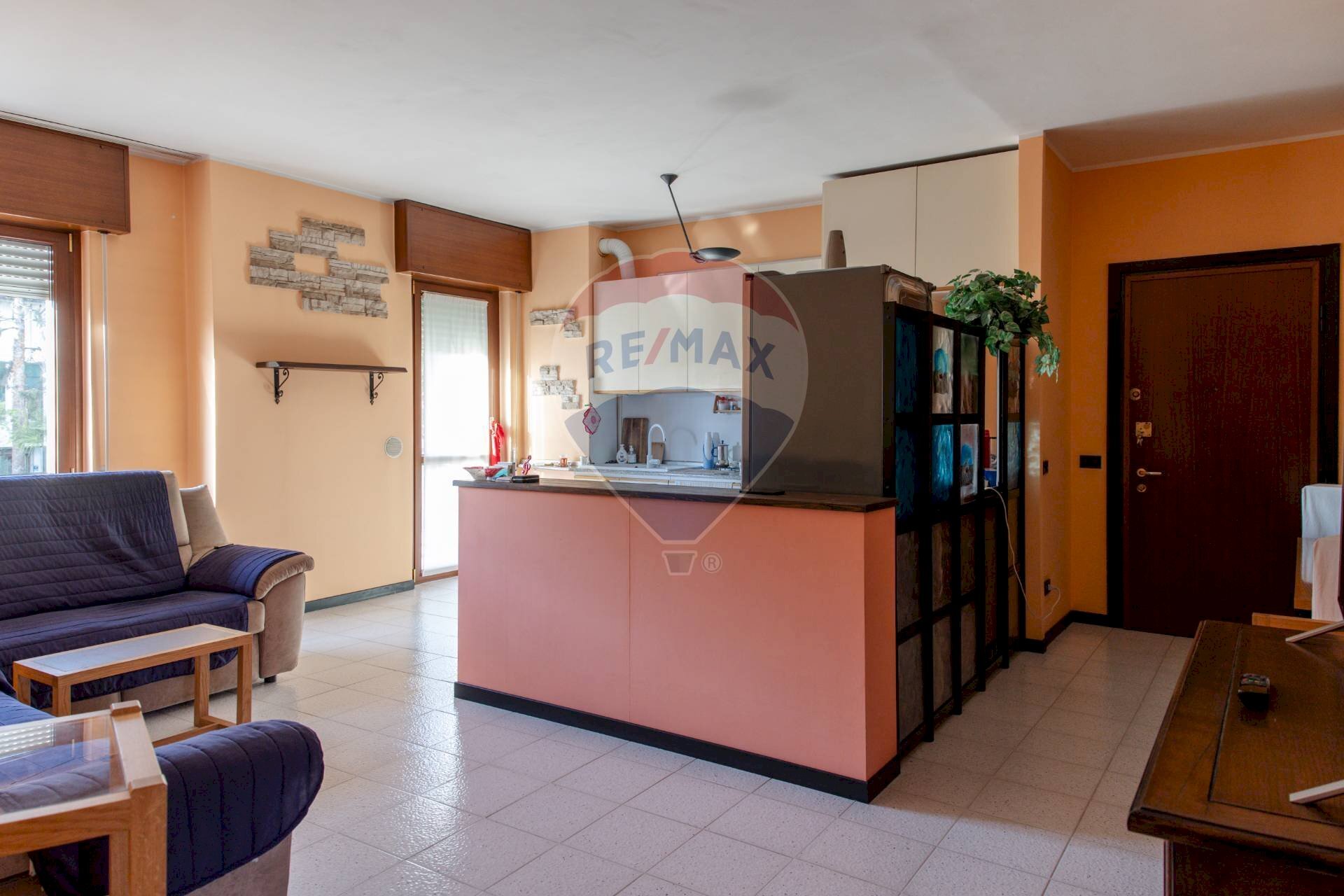 Cucina - Trilocale VIA A. GRAMSCI
 
19, Agrate Brianza - foto 1