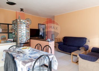 Sala da pranzo - Three-room apartment VIA A. GRAMSCI
 
19, Agrate Brianza - photo 4