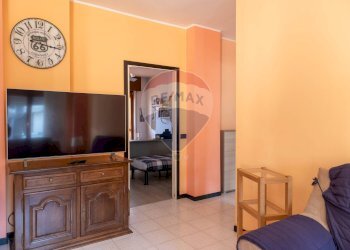 Soggiorno - Three-room apartment VIA A. GRAMSCI
 
19, Agrate Brianza - photo 21