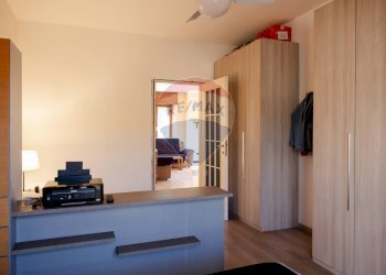 Camera / camera da letto - Three-room apartment VIA A. GRAMSCI
 
19, Agrate Brianza - photo 24