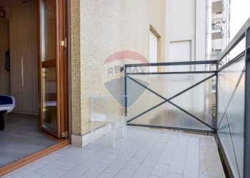 Balcone - Three-room apartment VIA A. GRAMSCI
 
19, Agrate Brianza - photo 26