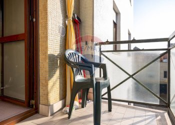 Balcone - Three-room apartment VIA A. GRAMSCI
 
19, Agrate Brianza - photo 29