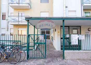 Edificio all\'aperto - Three-room apartment VIA A. GRAMSCI
 
19, Agrate Brianza - photo 34