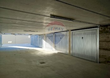 Parcheggio - Three-room apartment VIA GIOVANNI DI BELLA, Casorate Primo - photo 40