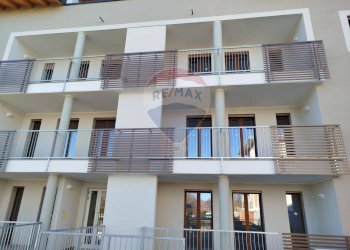 Edificio all\'aperto - Three-room apartment VIA GIOVANNI DI BELLA, Casorate Primo - photo 42