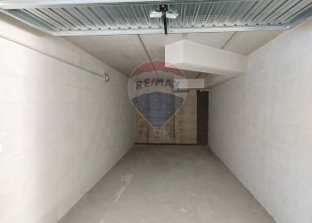 Parcheggio - Three-room apartment VIA  GIOVANNI DI BELLA, Casorate Primo - photo 38