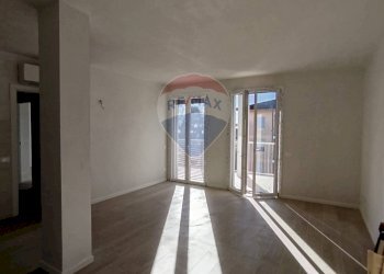 Stanza vuota - Three-room apartment VIA GIOVANNI DI BELLA, Casorate Primo - photo 11