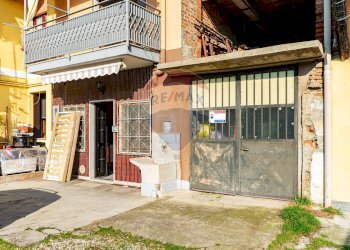 Edificio all\'aperto - Rustico Vicolo Cantone
 
4, Pregnana Milanese - foto 3