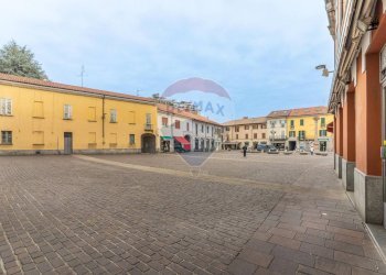 Edificio all\'aperto - Bar Tavola Calda - Fredda Piazza San Vittore
3, Rho - foto 3