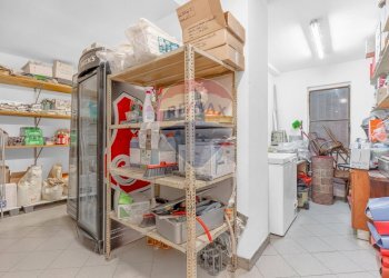 Dispensa di stoccaggio - Bar Tavola Calda - Fredda Piazza San Vittore
3, Rho - foto 18