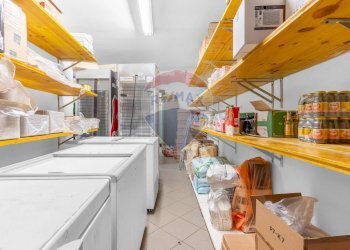 Cucina - Bar Tavola Calda - Fredda Piazza San Vittore
3, Rho - foto 19