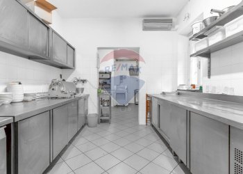 Cucina - Bar Tavola Calda - Fredda Piazza San Vittore
3, Rho - foto 23