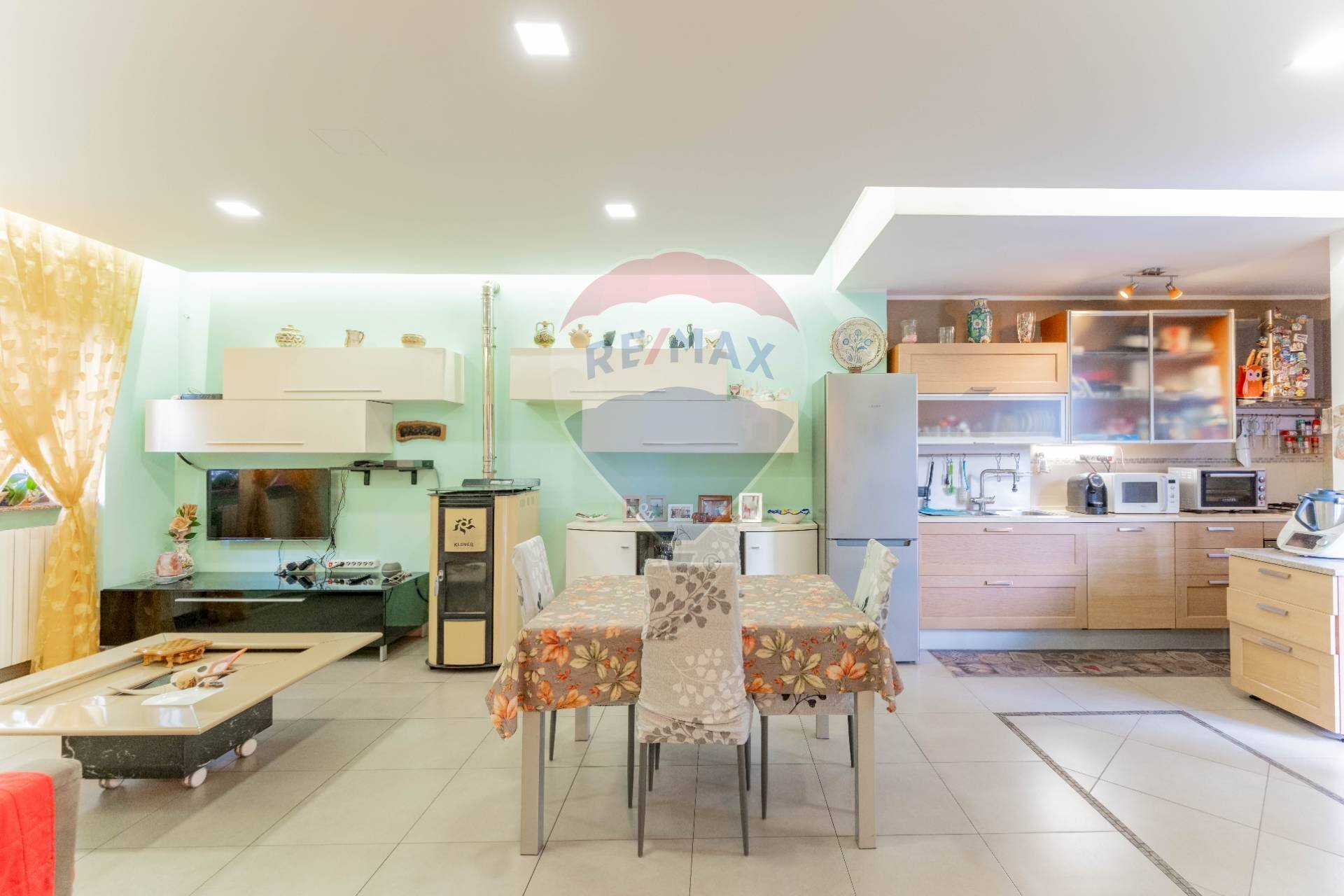 Cucina - Casa semi indipendente Via Montello
 
21, Fagnano Olona - foto 2