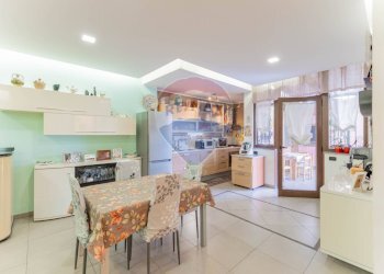 Cucina - Casa semi indipendente Via Montello
 
21, Fagnano Olona - foto 7