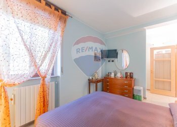 Camera / camera da letto - Casa semi indipendente Via Montello
 
21, Fagnano Olona - foto 15