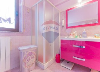 Bagno - Casa semi indipendente Via Montello
 
21, Fagnano Olona - foto 20