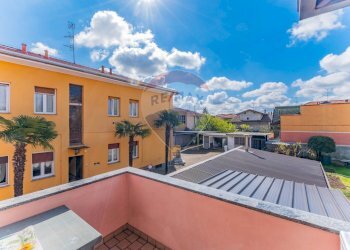 Terrazza - Casa semi indipendente Via Montello
 
21, Fagnano Olona - foto 32