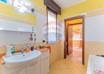 Bagno - Casa semi indipendente Via Montello
 
21, Fagnano Olona - foto 37